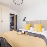 Modern & Luxurious Apartment With Balcony & Parking Cracow By Renters Prestige