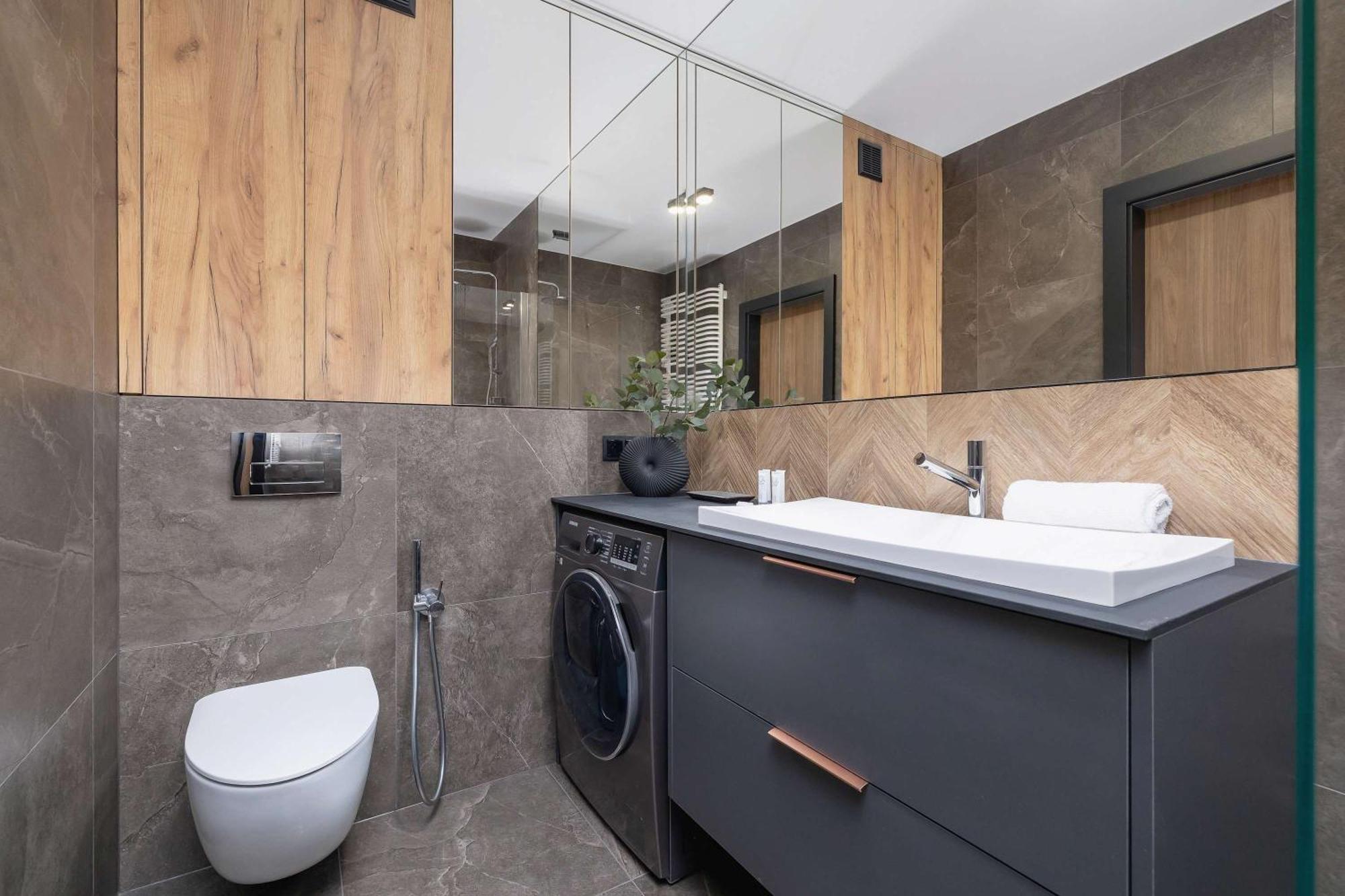 Modern & Luxurious With Balcony & Parking Cracow By Renters Prestige Appartement Krakau