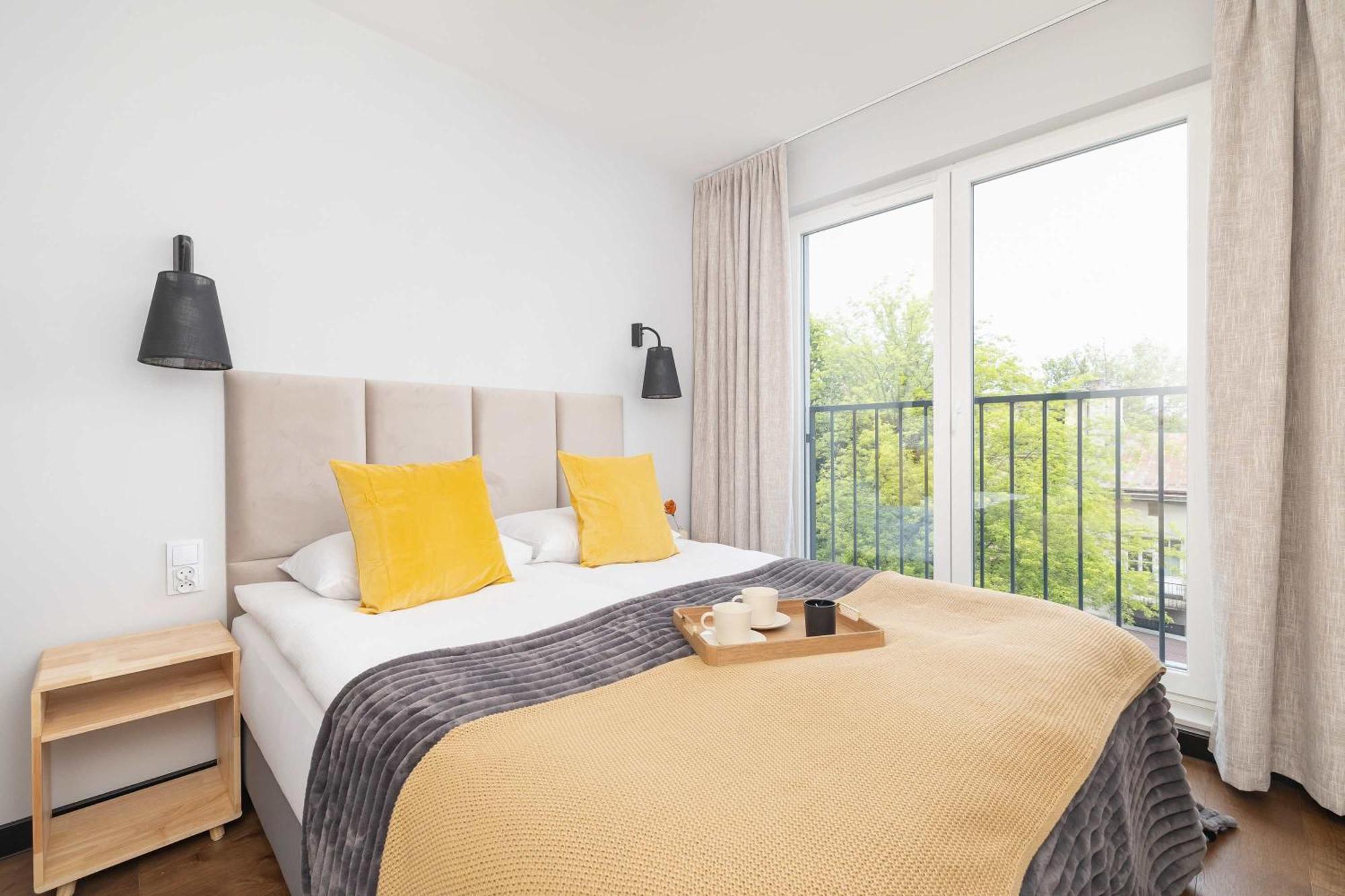 Modern & Luxurious With Balcony & Parking Cracow By Renters Prestige Appartement